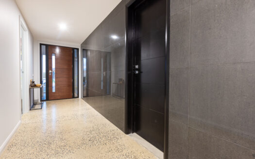 11 Mitchell Court, Gol Gol