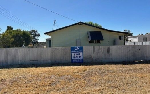 9 Henderson Street, Ouyen VIC 3490