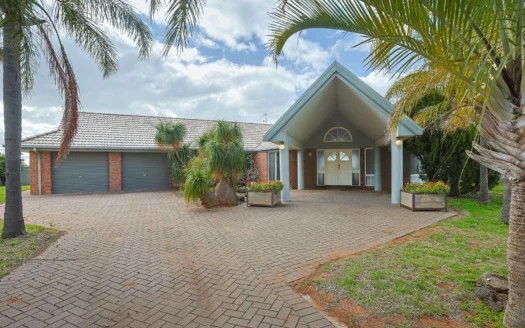 67 Pumps Road, Red Cliffs VIC 3496